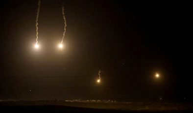 İsrail Gazze Şeridi’ni 65 bin ton patlayıcıyla vurdu