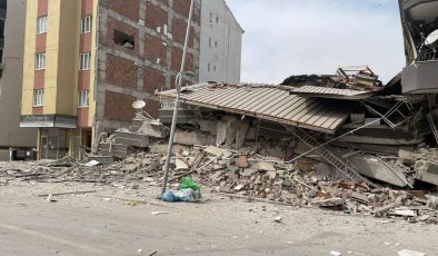 Malatya’da depremde yıkılan binaların yüzde 86’sının enkazı kaldırıldı