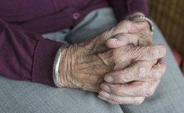 Türkiye’de 65 yaş üstü nüfusun gelecek yıl 9,5 milyonu aşması bekleniyor