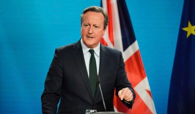 David Cameron: “İsrail nihayetinde Gazze’de yaşananların sorumluluğunu almak zorunda”