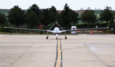 Bayraktar TB3 SİHA test uçuşlarına devam ediyor
