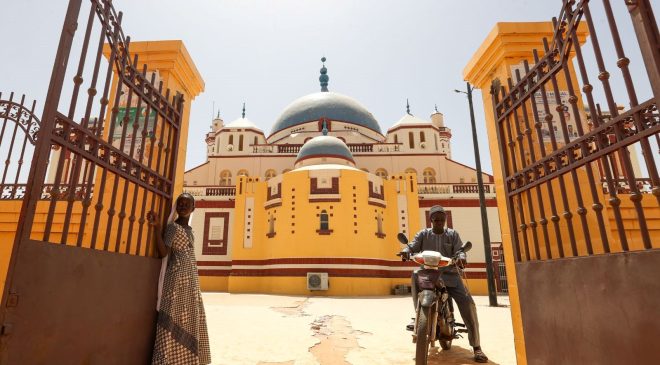 Senegal’deki Diourbel Ulu Cami tarihe meydan okuyor