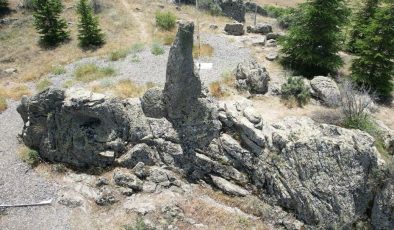 Bu köyde asırlardır davul çalmak yasak! Gelin kayası efsanesi, “Geçmişte inanmayıp çalanlar felç oldu”