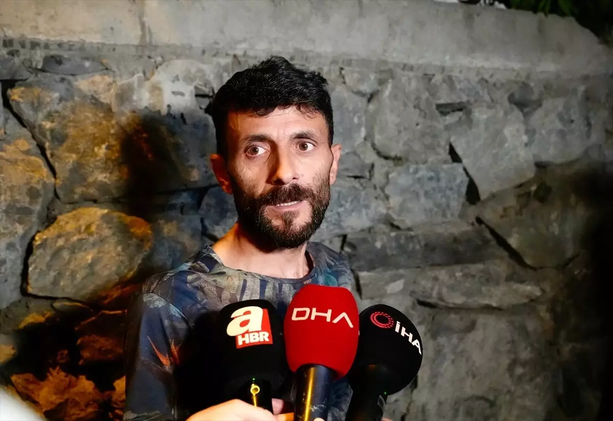Fatih’te 5 Katlı Binada Kısmi Çökme: 1 Kişi Yaralandı
