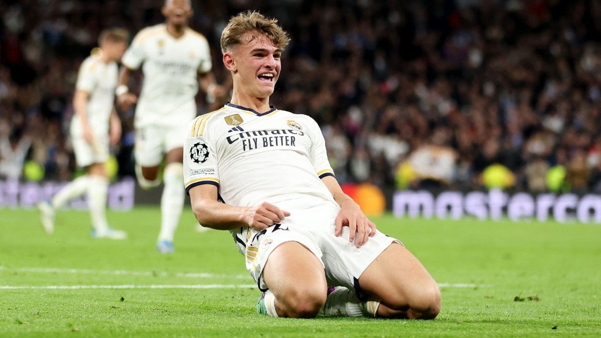 Nico Paz, Como’ya transfer oldu