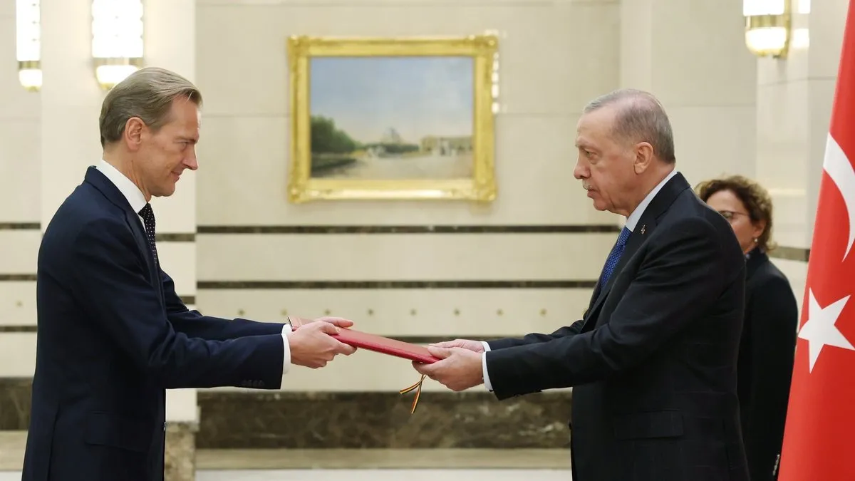 Büyükelçiler, Başkan Erdoğan’a güven mektubu sundu