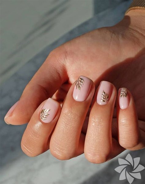Sadeliği sevenlere: Doğal nail art önerileri