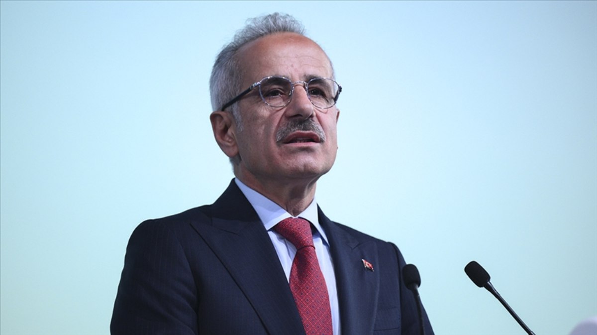 Bakan Uraloğlu: İstanbul Havalimanı, yine Avrupa’nın zirvesinde